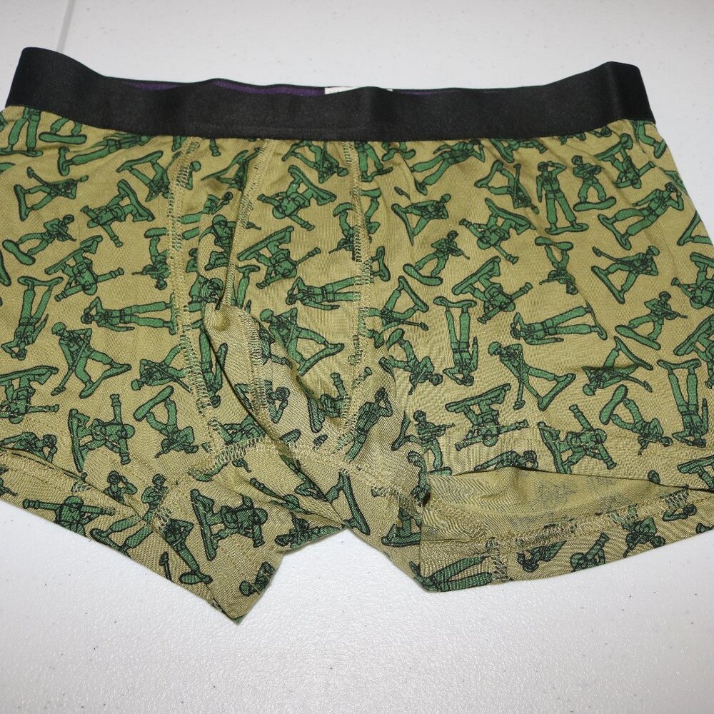MeUndies Army men men's Trunks size medium nwot